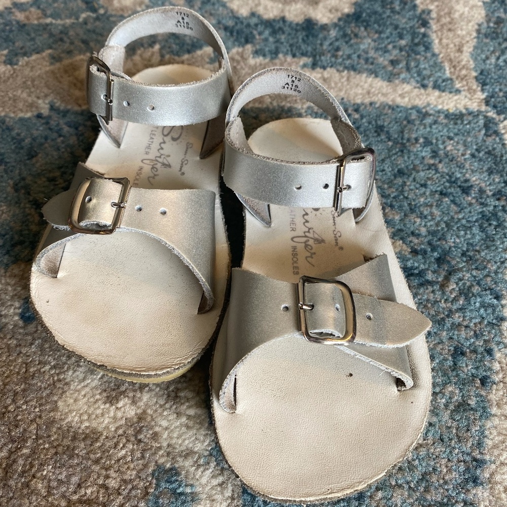 Silver Sun Sans Sandal
